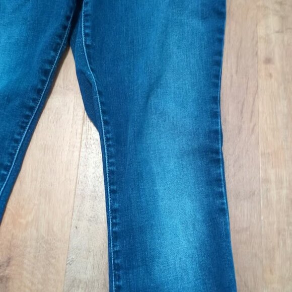 Lucky Brand Womens Size 8/29 Dark Wash Low Rise Lolita Skinny Jeans - Picture 2 of 4